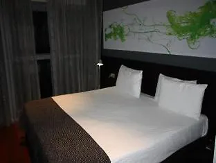 Ikonik Lex Hotell L'Hospitalet de Llobregat