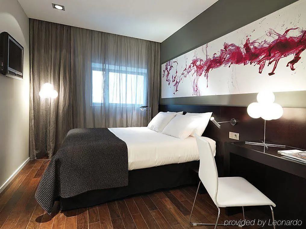 Ikonik Lex Hotell L'Hospitalet de Llobregat