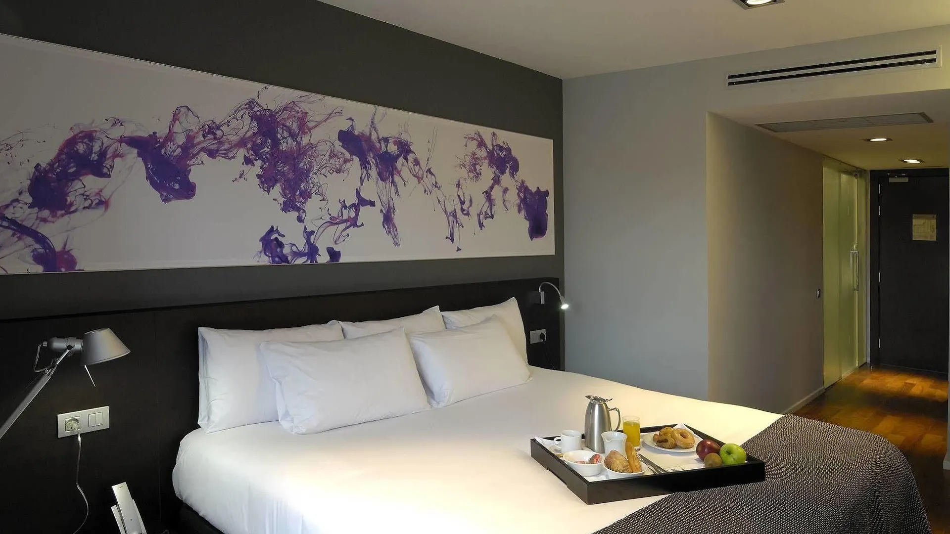 Ikonik Lex Hotell L'Hospitalet de Llobregat